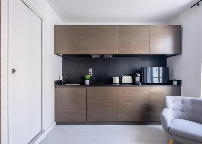 Havre De Luxe Au Pied De Montmartre